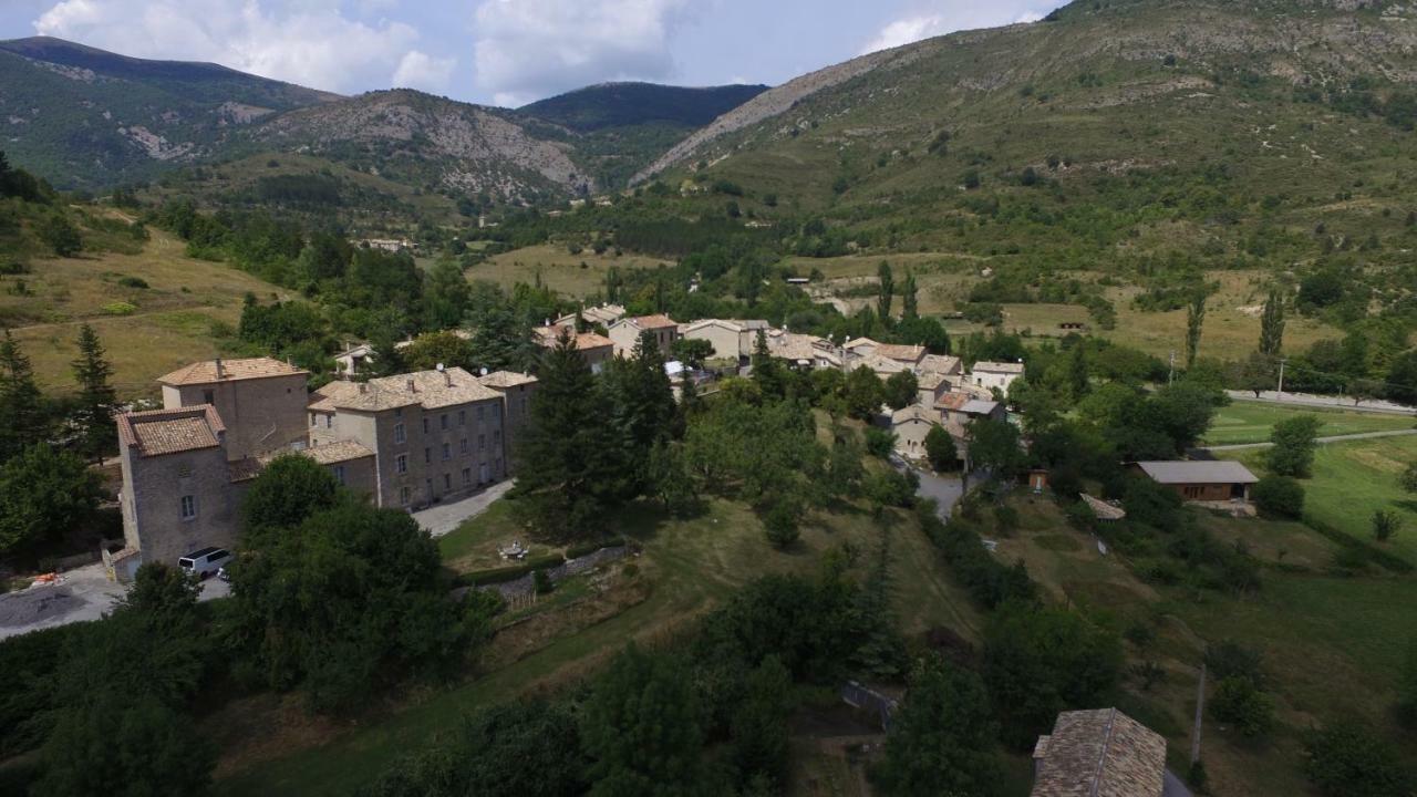 Chateau De Montfroc Bed & Breakfast Екстериор снимка