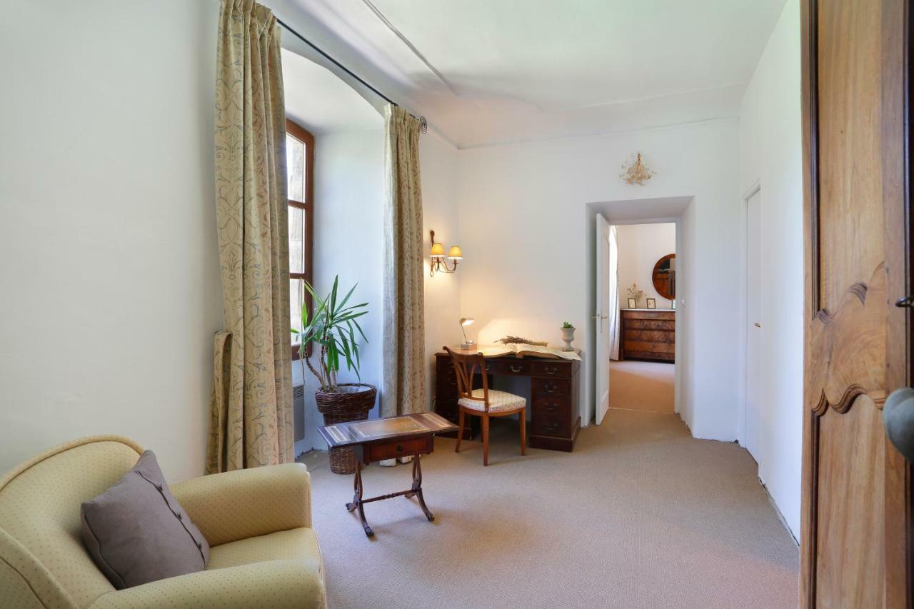 Chateau De Montfroc Bed & Breakfast Екстериор снимка