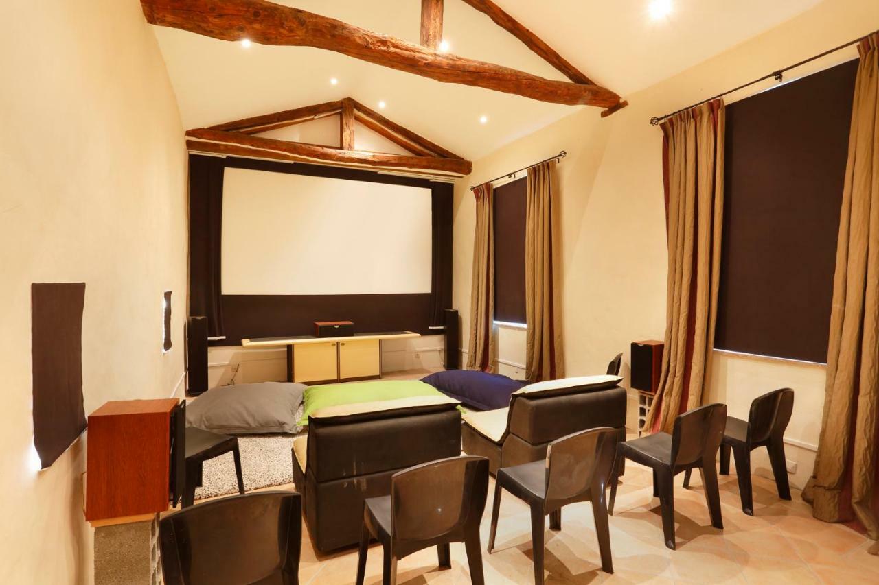 Chateau De Montfroc Bed & Breakfast Екстериор снимка